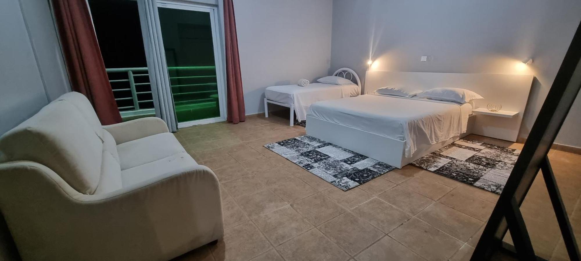 Maresia Guest House 普拉亚 外观 照片